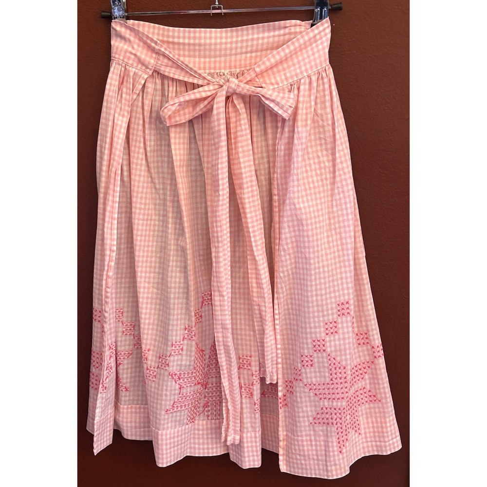 Vintage Unbranded Gingham Apron Cottagecore Prairie Folk Embroidery Pink White - Picture 3 of 3